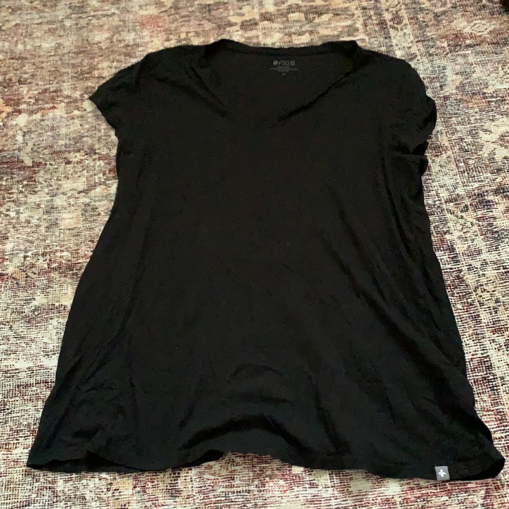 Super soft Pima cotton v neck, size small